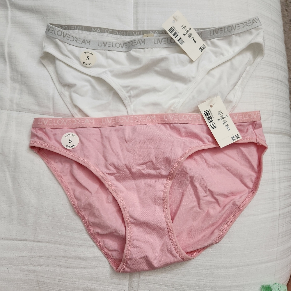 2 NWT Aeropostale Bikini Underwear